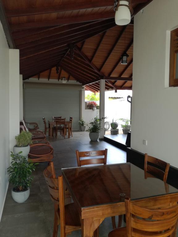 Bianco Terrace Ξενοδοχείο Νεγκόμπο Εξωτερικό φωτογραφία